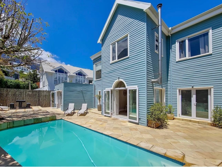 5 Bedroom Property for Sale in Camps Bay Western Cape